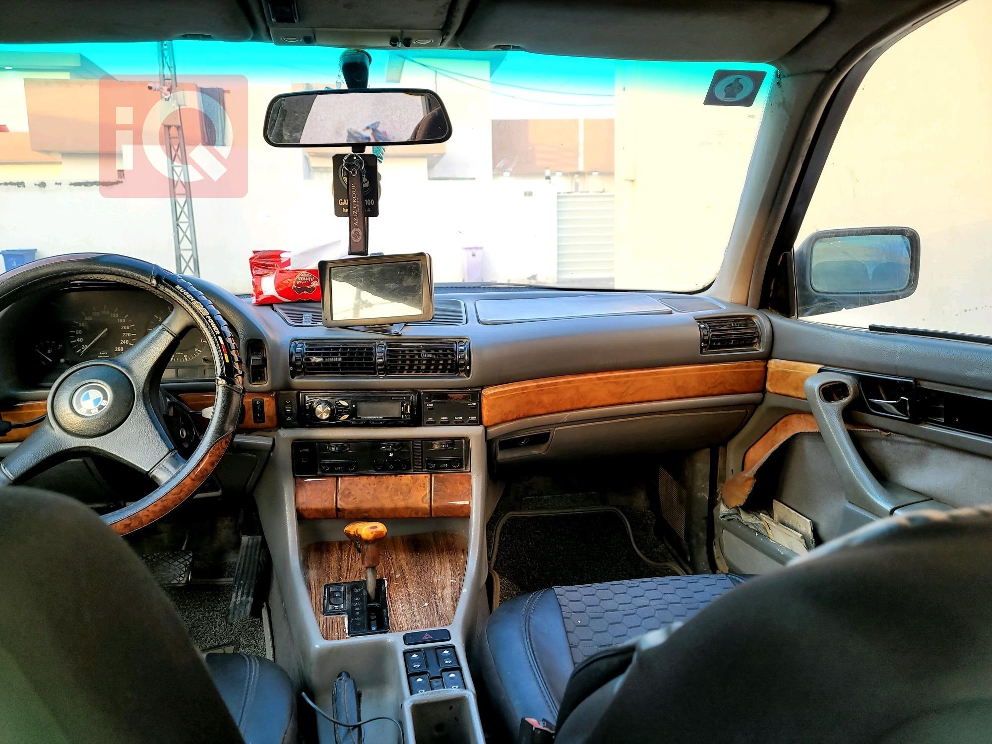 بي ام دبليو الفئة 7